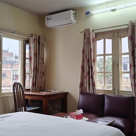 Rooftop Studio And 2Bhk Apartments In Kathmandu'S Most Happening Place Extérieur photo
