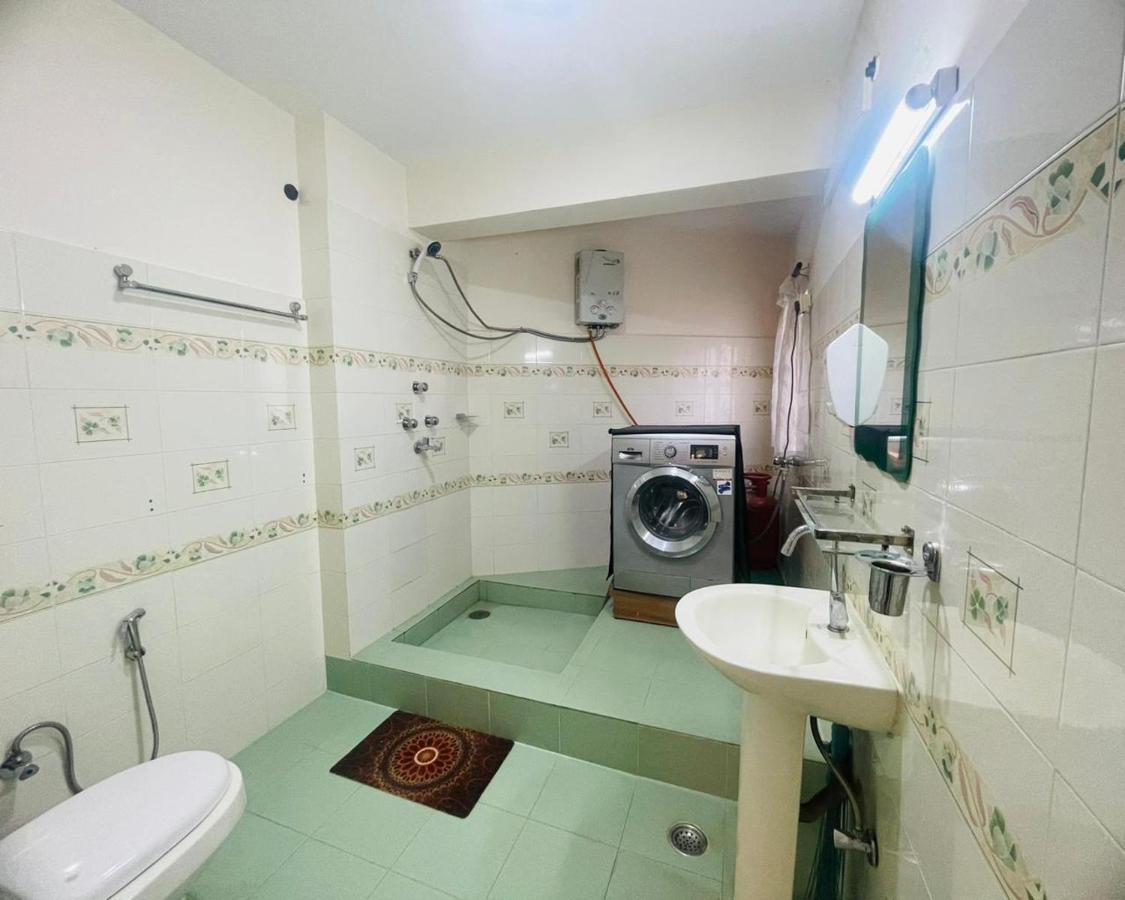 Rooftop Studio And 2Bhk Apartments In Kathmandu'S Most Happening Place Extérieur photo