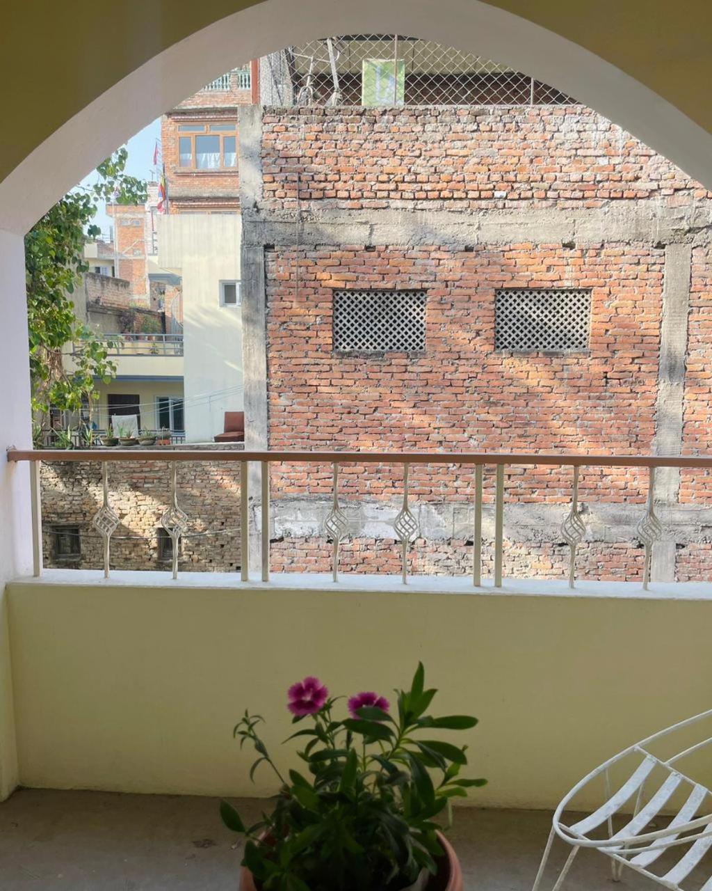 Rooftop Studio And 2Bhk Apartments In Kathmandu'S Most Happening Place Chambre photo